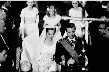 Le mariage du prince Albert de Liège et de la donna Paola Ruffo di Calabria, futurs roi et reine des Belges, le 2 juillet 1959 à Bruxelles.