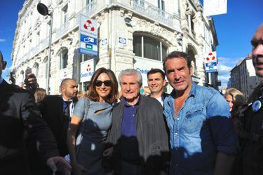 Hier, Jean Dujardin inaugurait une rue à son nom à Angoulême avec l’équipe de «Un + Une». 