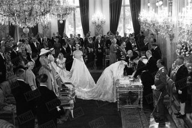 Le mariage du prince Albert de Liège et de la donna Paola Ruffo di Calabria, futurs roi et reine des Belges, le 2 juillet 1959 à Bruxelles.