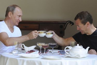 La surréaliste séance de muscu de Poutine et Medvedev