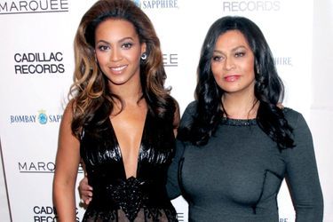Beyoncé et sa mère Tina Knowles en 2008.
