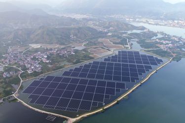 Une centrale solaire flottante à Chunjiangyuan, en Chine.