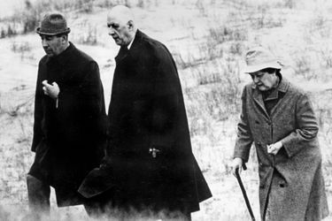 François Flohic, Charles de Gaulle et Yvonne de Gaulle en mai 1969, en Irlande.