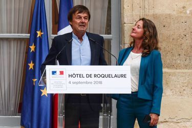 Nicolas Hulot aux côtés de son épouse Florence Lasserre-David, lors de la passation de pouvoir au ministère de l'Ecologie, le 4 septembre.