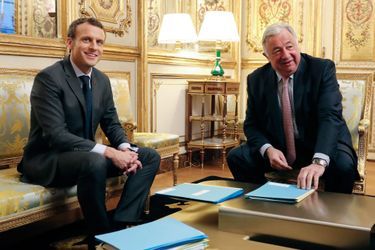 Emmanuel Macron et Gérard Larcher en novembre dernier à l'Elysée. 
