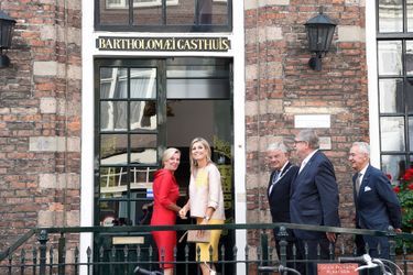 La reine Maxima des Pays-Bas visite la Bartholomeus Gasthuis à Utrecht, le 24 août 2017