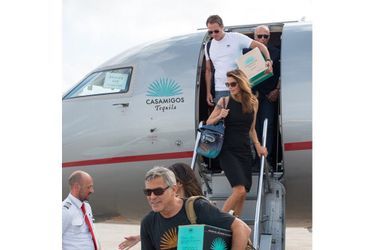 George et Amal Clooney ont passé le week-end dernier à Ibiza avec Cindy Crawford et son mari pour le lancement de leur nouvelle tequila.
