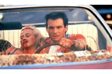 Ce "Bonnie & Clyde" des années 1990, à la distribution incroyable (Christian Slater, Patricia Arquette, Dennis Hopper, Gary Oldman, Christopher Walken, Val Kilmer, Brad Pitt, entre autres...) et au scénario signé Tarantino, est à la fois le plus grand succès critique de Scott, et l'un de ses plus gros bides commerciaux...