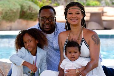 Bobby Brown, sa femme Alicia Etheredge et leurs deux premiers enfants