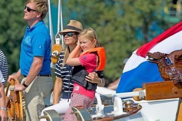 La reine Maxima et le roi Willem-Alexander des Pays-Bas avec la princesse Arine au Sail Amsterdam, le 22 août 2015
