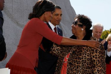 Michelle et Barack Obama avec Aretha Franklin en 2011. 