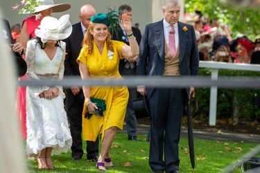 Sarah Ferguson et le prince Andrew au passage de la reine Elizabeth II, au Royal Ascot le 21 juin 2019