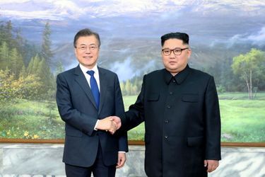 Moon Jae-in et Kim Jong Un. 
