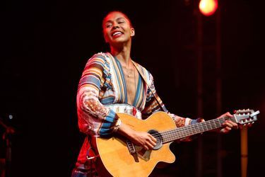 Ayo chante lors de la 17e édition du Gnaoua World Music Festival à Essaouira au Maroc, le 14 juin 2014. 