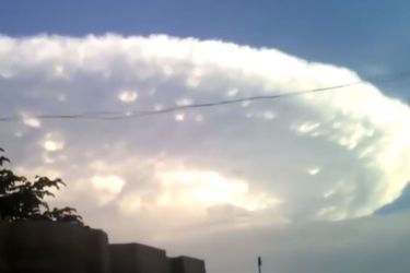 Un monstrueux nuage apparu en Colombie 