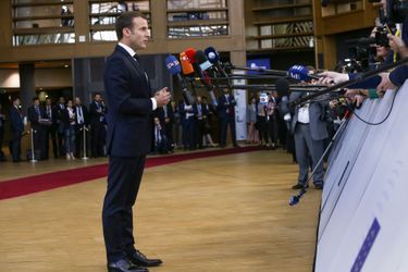 Emmanuel Macron face aux journalistes lors d&#039;un sommet européen à Bruxelles, le 29 juin dernier.