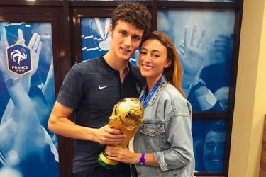 Rachel Legrain-Trapani et Benjamin Pavard après la victoire de la France en finale de la Coupe du monde le 15 juillet 2018