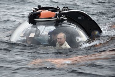 Un tour en bathyscaphe pour Vladimir Poutine en Crimée