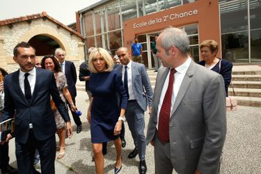Brigitte Macron visite une école de la 2e chance à Marseillle, vendredi. 