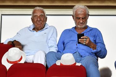 Charles Gérard et Jean-Paul Belmondo vendredi au stade de Monaco