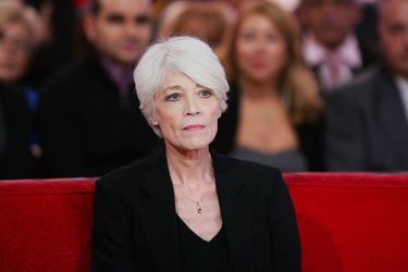 Françoise Hardy sur le plateau de &quot;Vivement Dimanche&quot; en octobre 2012. 