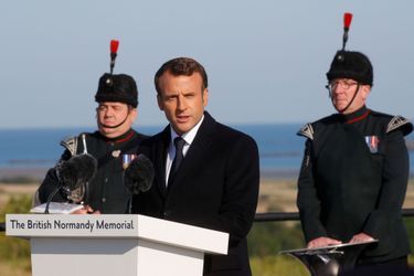 Theresa May et Emmanuel Macron à&nbsp;Ver-sur-Mer.&nbsp;