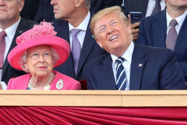 Elizabeth II et Donald Trump.