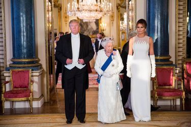 Donald Trump avec la reine Elizabeth II et Melania Trump à Buckingham Palace, le 3 juin 2019.