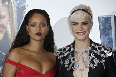 Cara Delevingne et Rihanna à l'avant-première de Valérian et la Cité des mille planètes, à Londres le 24 juillet 2017.