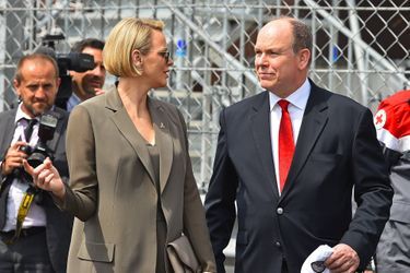 La princesse Charlène et le prince Albert II de Monaco, aux essais du Grand Prix de Monaco le 25 mai 2019