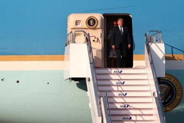 Donald et Melania Trump arrivant à Tokyo, le 25 mai 2019.