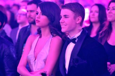 Selena Gomez et Justin Bieber aux American Music Awards le 20 novembre 2011