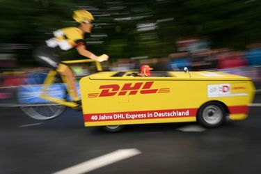 La caravane publicitaire à Düsseldorf, première étape du Tour.