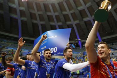 Les Bleus entrent dans l’histoire - Premier titre international pour les volleyeurs