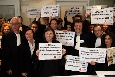 Lundi 23 avril, manifestation des avocats à l’occasion des premières audiences correctionnelles au tribunal de grande instance (TGI) de Paris.