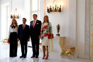 La reine Maxima et le roi Willem-Alexander des Pays-Bas avec le couple présidentiel mexicain à La Haye, le 24 avril 2018