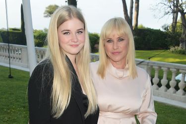 Patricia Arquette et sa fille Harlow Olivia Calliope Jane au gala de l'amfAR à Antibes en marge du Festival de Cannes le 23 mai 2019