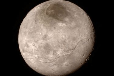 Charon, le satellite naturel de Pluton