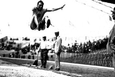 Le sauteur Gourdin, 1924. 