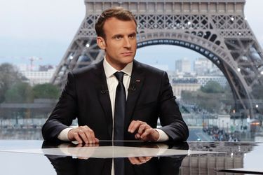 Emmanuel Macron lors de l&#039;interview accordée dimanche soir.