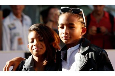 Les enfants de l&#039;acteur américain Will Smith posent ensemble lors de l&#039;avant-première japonaise de &quot;Karaté Kid&quot;, aujourd&#039;hui à Tokyo.
