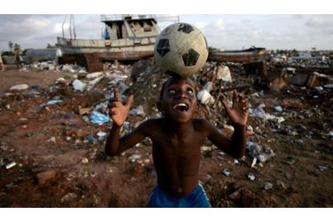 Malgré la misère en Angola et le terrible drame qui a endeuillé le début de la compétition, tous les yeux seront tournés vers Luanda où se disputera la finale de la Coupe d'Afrique des Nations entre le Ghana et l'Egypte.