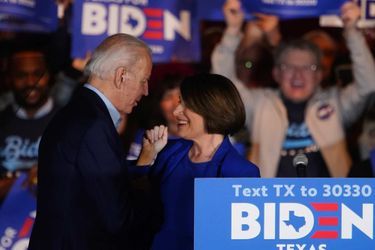 Joe Biden a reçu le soutien de Pete Buttigieg, Amy Klobuchar et Beto O&#039;Rourke à Dallas, au Texas, le 2 mars 2020.