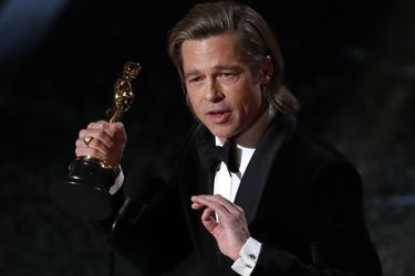 La joie de Brad Pitt récompensé de l&#039;Oscar du meilleur second rôle masculin