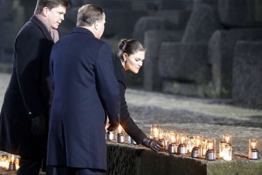 La princesse héritière Victoria de Suède à Auschwitz-Birkenau, le 27 janvier 2020