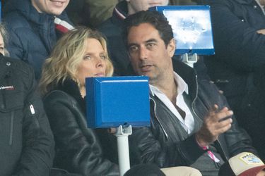 Sylvie Tellier et son mari Laurent dans les tribunes du match opposant le PSG à Bordeaux, au Parc des Princes de Paris, le 23 février 2020. Le PSG a gagné 4-3. 