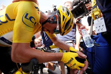 Julian Alaphilippe a conservé son maillot jaune dans les Pyrénées au prix d'un magnifique effort