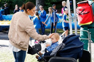 La princesse Victoria de Suède avec le prince Oscar à Solna, le 10 septembre 2017