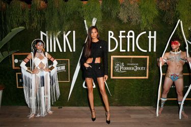Cindy Bruna à la soirée des 20 ans de Nikki Beach à Cannes le 22 mai 2019