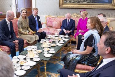 La reine Maxima et le roi Willem-Alexander des Pays-Bas avec le couple présidentiel irlandais à Dublin, le 12 juin 2019